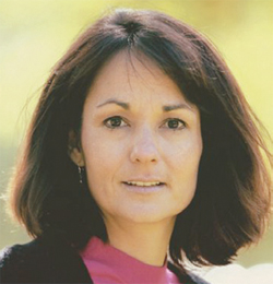 Photo of Tracy Dell’Angela.